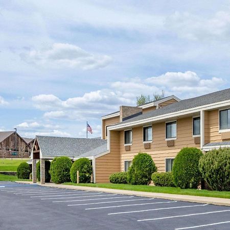Americinn By Wyndham Dickinson Esterno foto
