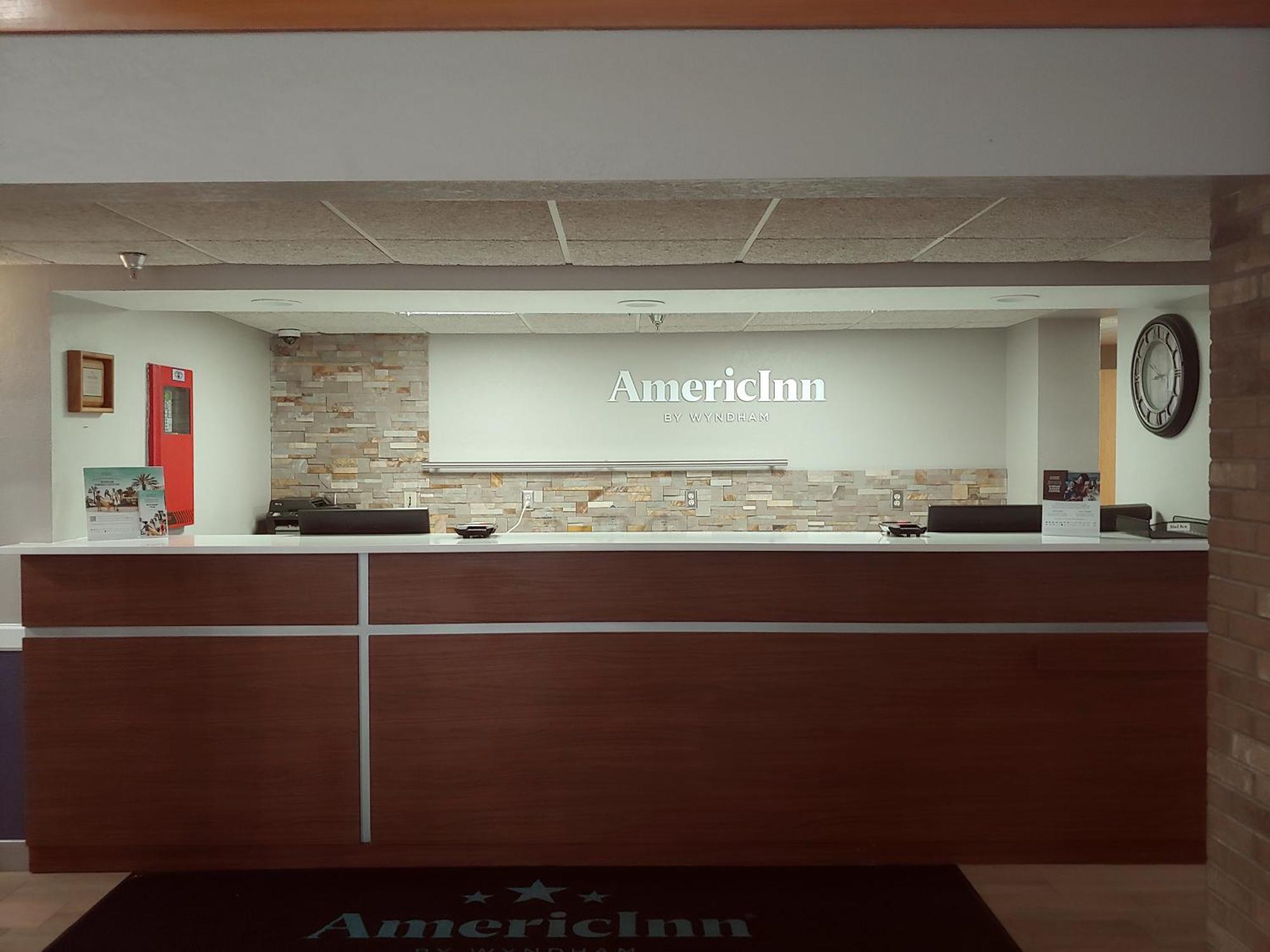 Americinn By Wyndham Dickinson Esterno foto