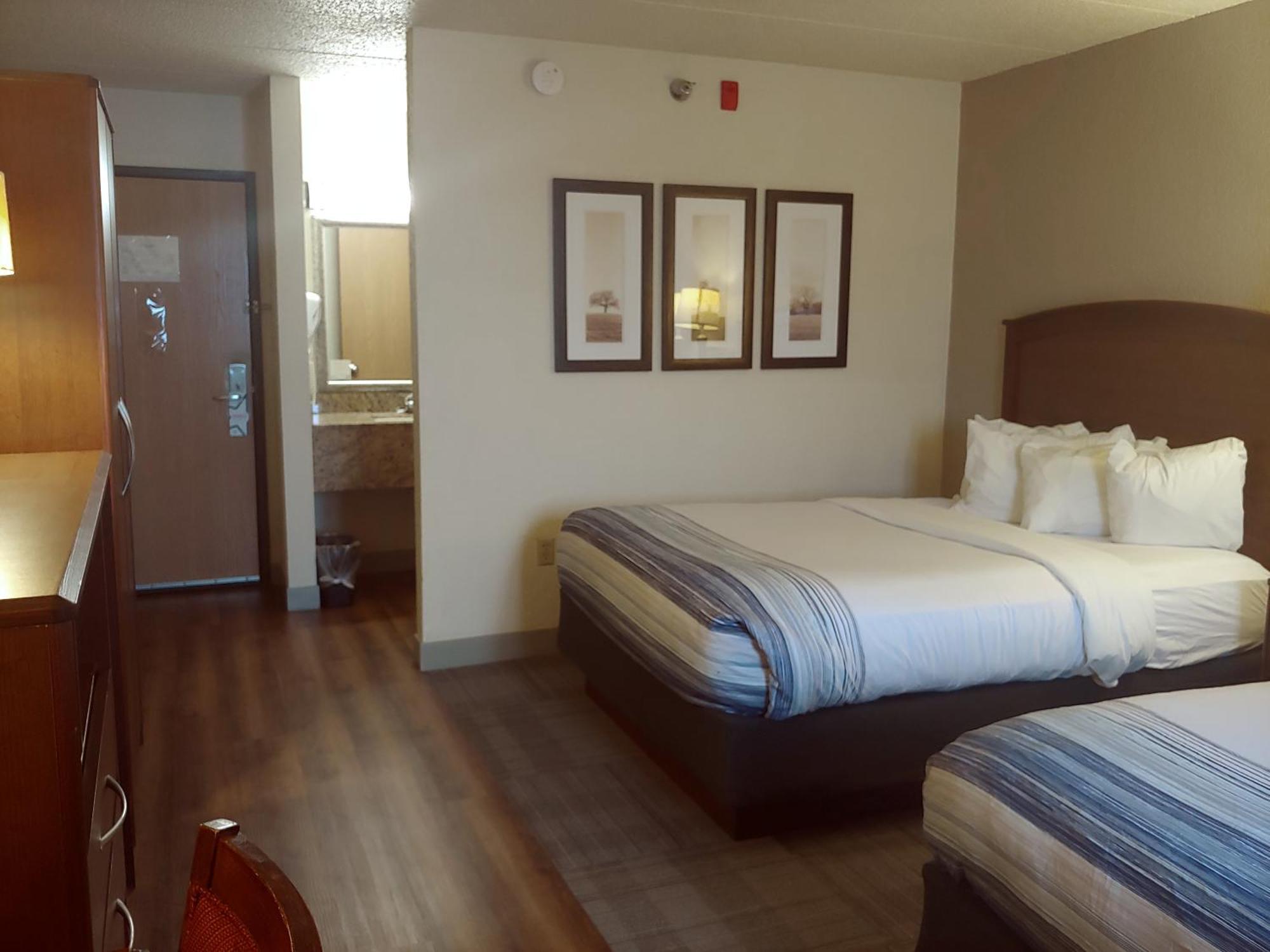 Americinn By Wyndham Dickinson Esterno foto