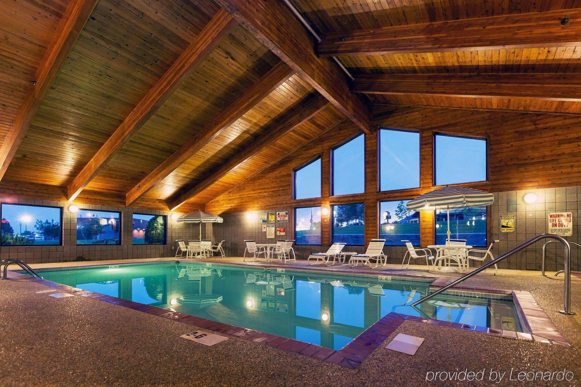 Americinn By Wyndham Dickinson Esterno foto