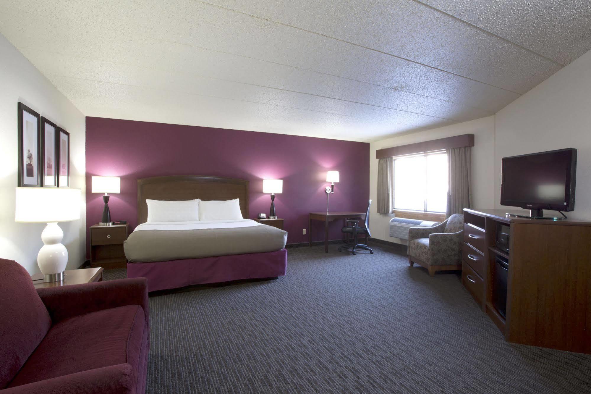 Americinn By Wyndham Dickinson Esterno foto